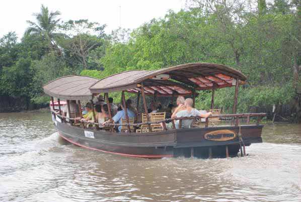 MEKONG TRAVEL 3