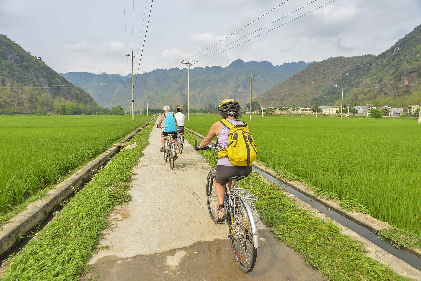 Mai Chau Lodge Biking 3