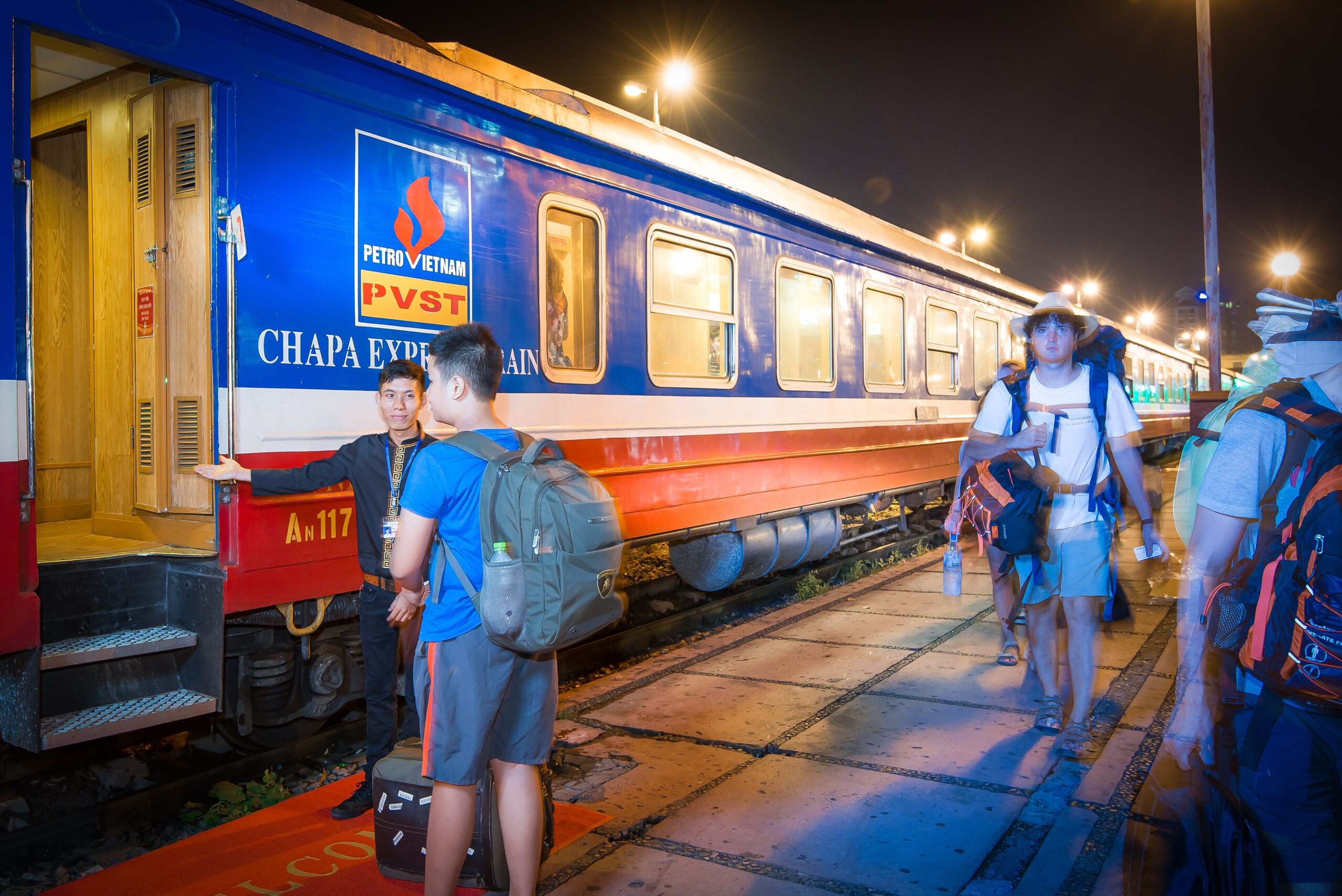 tour 10 day 1 train to sapa 1 1