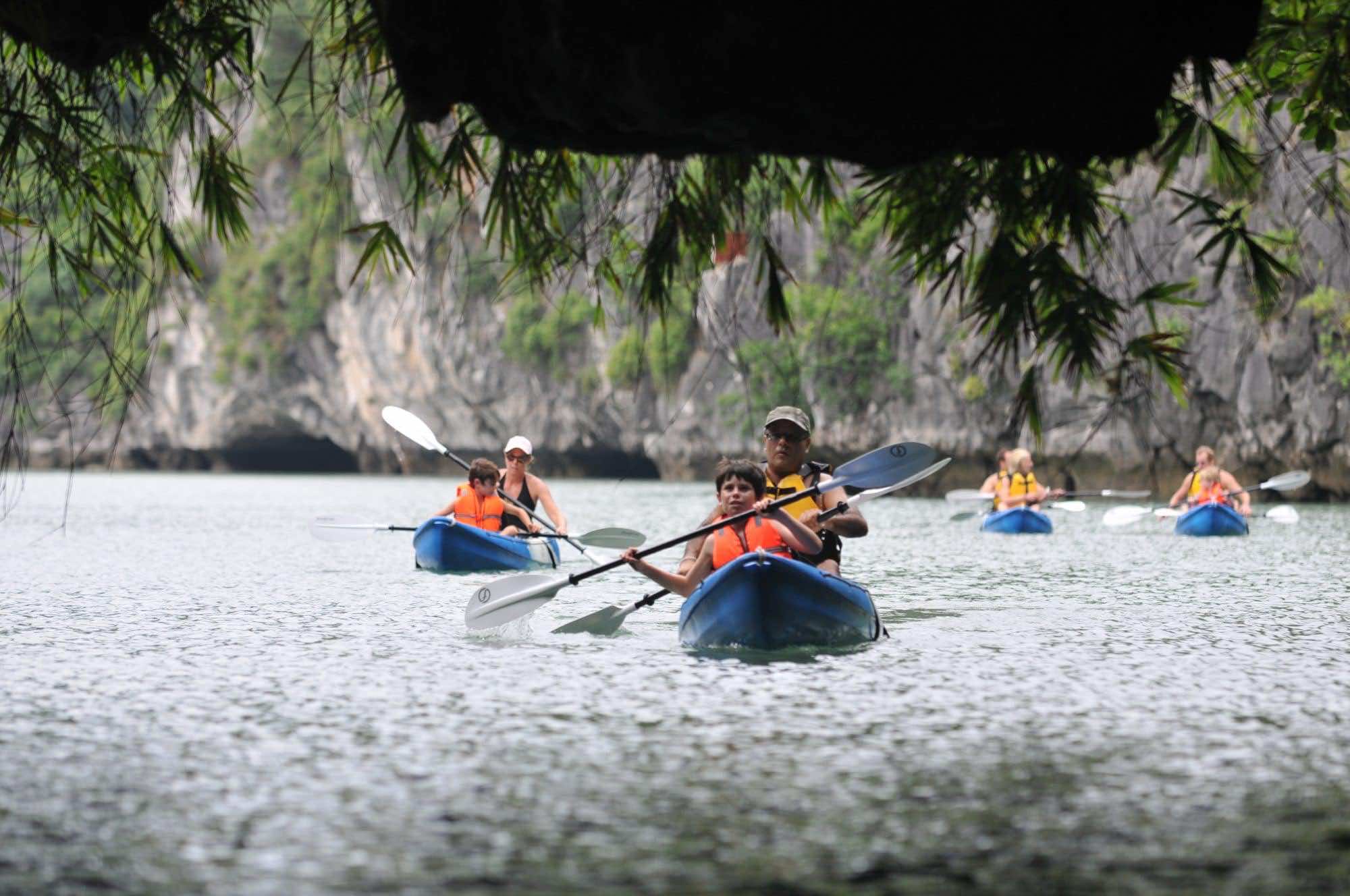 tour 6 day 12 halong bay 3